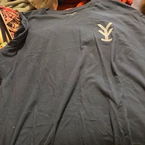 Size xl tee